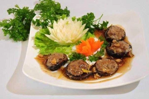 Nhà Hàng Ngọc Tuyết Restaurant - Trần Hưng Đạo