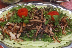 Nhà Hàng Ngọc Xuân