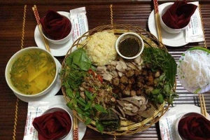 Nhà Hàng Tâm Băng