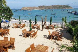 Nhà Hàng Nhơn Hải Beach Hotel & Restaurant
