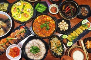 Nhà Hàng Niêu Deli - Vincom Plaza