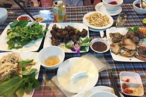 Nhà Hàng Nón Lá