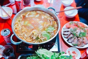Nhà Hàng Phố Nướng Garden Seafood & BBQ