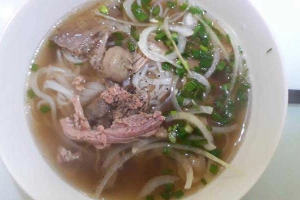 Nhà Hàng Phở Ông Hùng - Yersin Bình Dương