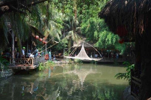 Nhà Hàng Phương Nam Resort
