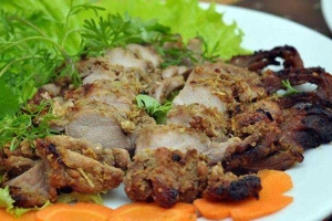 Nhà Hàng Phương Thanh - Lẩu, Các Món Đặc Sản