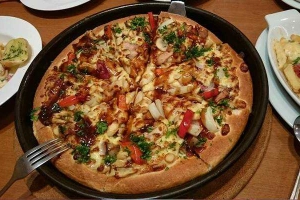 Nhà Hàng Pizza Hut - Ba Cu