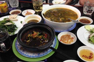 Nhà Hàng Quê Hương - Cơm Gà & Cơm Món