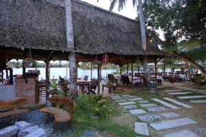 Nhà Hàng River Front Restaurant - Ẩm Thực Việt