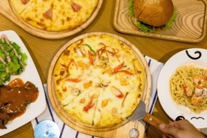 Nhà Hàng Roma Pizza