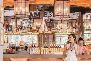 Nhà Hàng Runam Bistro - Bạch Đằng