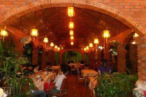 Nhà Hàng Sa Phú Lai Restaurant
