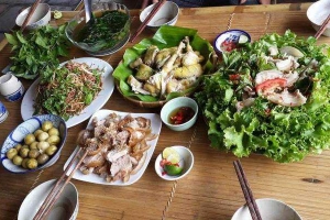 Nhà Hàng Sông Trăng Quán