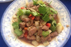 Nhà Hàng Suối Tre