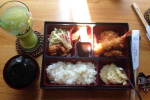 Nhà Hàng Tamaya Japanese Restaurant