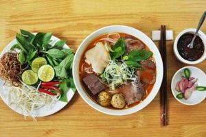 Nhà Hàng Thuần Việt Restaurant - Ẩm Thực Việt