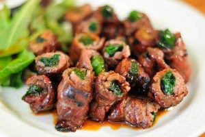 Nhà Hàng Trúc Đào