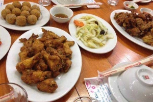 Nhà Hàng Trung Kiên - Cơm, Lẩu & Hải Sản