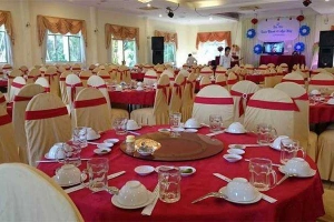 Nhà Hàng Trường An