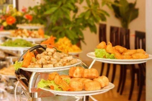Nhà Hàng Trường Tiền Cafe & Restaurant