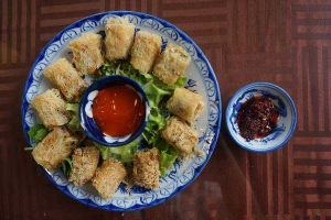 Nhà Hàng Vạn Hạnh - Món Chay