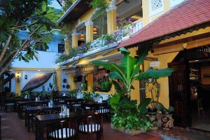 Nhà Hàng Việt Nam Xưa Restaurant