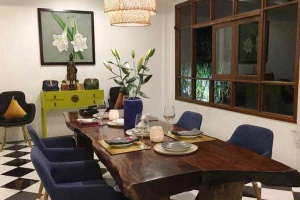 Nhà Hàng Villa Maison Kitchen & Wine Bar
