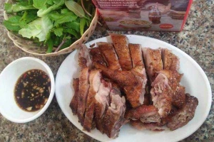 Nhà Hàng Vịt Cỏ Hà Trung