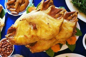 Nhà Hàng Vua Gà Tươi Tân Đan