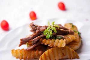 Nhà Hàng Vườn Phố