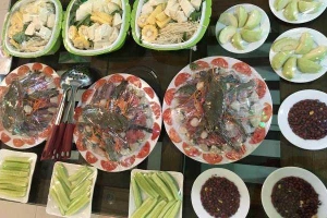 Nhà Hàng Xanh (Green Restaurant)
