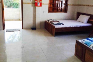 Nhà Nghỉ Long Uyên