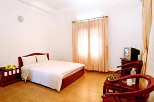 Nhà Nghỉ Phú Bốn - Quốc Lộ 18