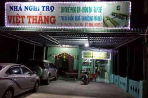 Nhà Nghỉ & Quán Ăn Việt Thắng