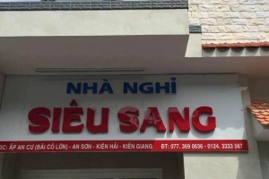 Nhà Nghỉ Siêu Sang