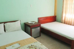 Nhà Nghỉ Sông Hoạt
