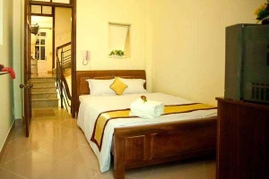 Nhà Nghỉ Trúc Lâm