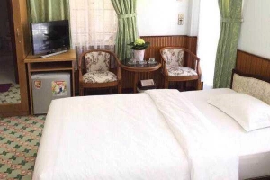 Nhà Nghỉ Tuyết Quỳnh