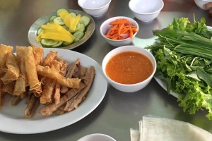 Quán Ăn Nhã Phương - Nem Nướng Ninh Hòa