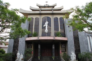 Nhà Thờ Bến Cát