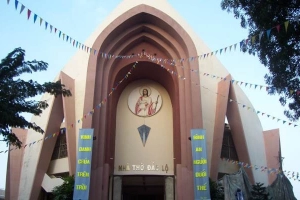 Nhà Thờ Đắc Lộ