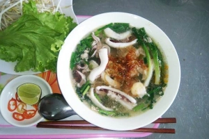 Quán Ăn Nha Trang Quán - Hủ Tiếu, Bún & Hải Sản