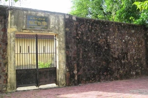 Nhà Tù Hà Tiên