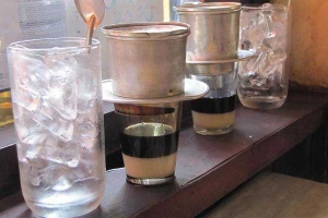 Nhà Xưa Coffee - ĐH Phú Lộc