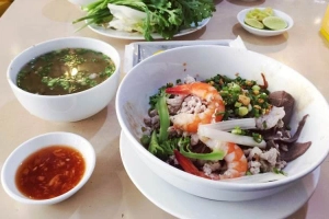 Quán Ăn Nhân Quán - Hủ Tiếu Nam Vang