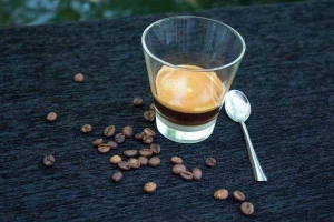 Nhật Nguyệt - Cafe & Trà
