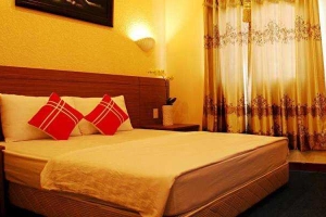 Nhật Quỳnh 2 Hotel
