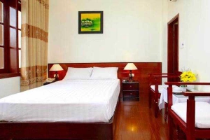 Nhị Trưng Hotel