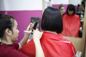 Nhi Vĩnh Hoàng - Hair & Beauty Salon