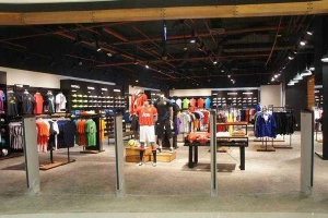Nike - Crescent Mall